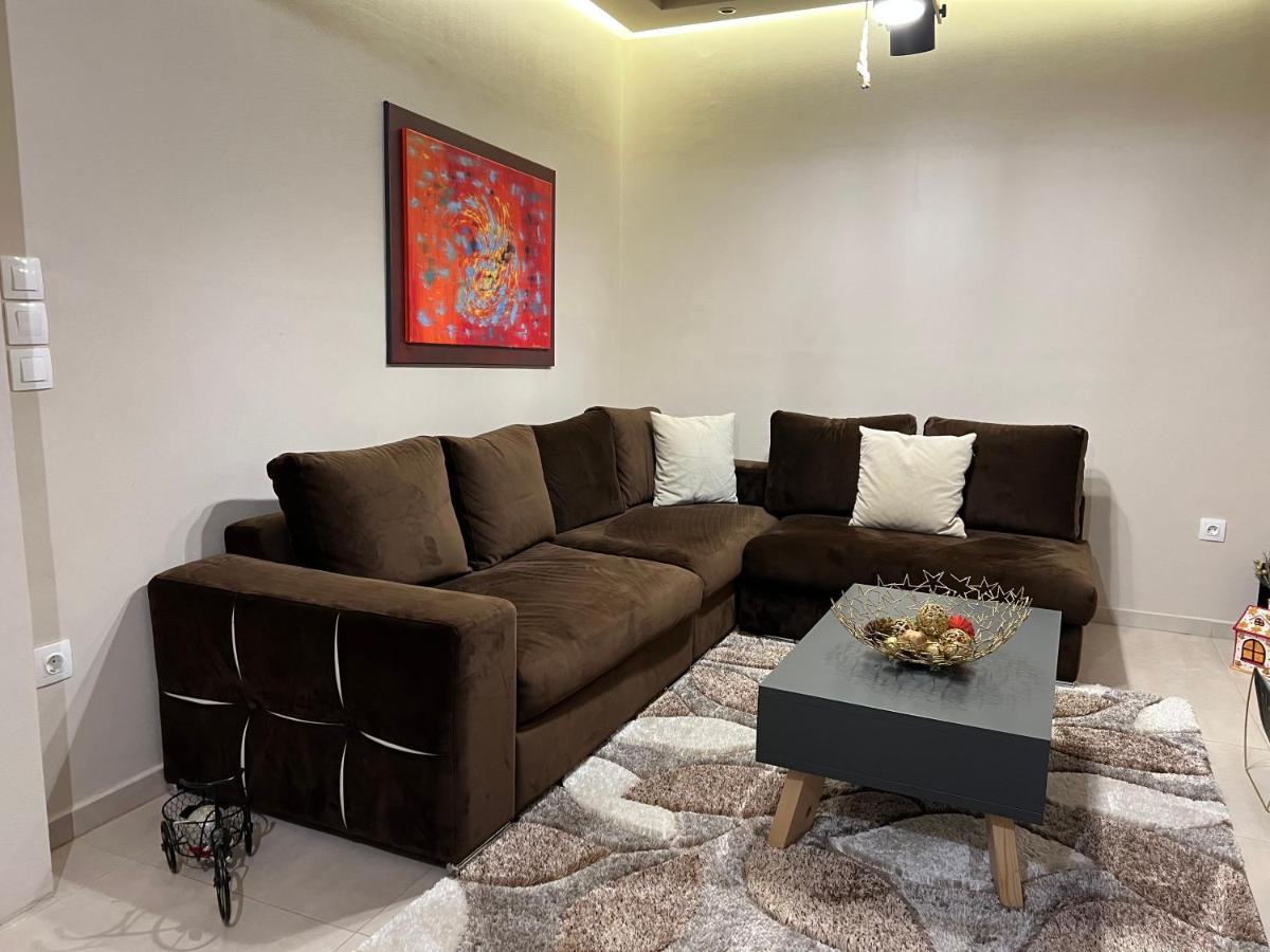 Petite Luxury Urban House Apartment Trikala  Exterior photo